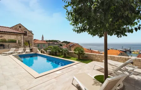 Location Maison à Sumartin 12 personnes