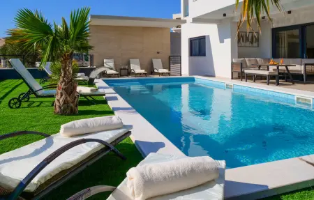 Location Maison à Primosten 10 personnes