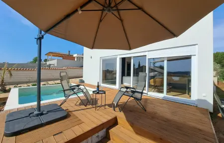 Location Maison à Pomer 2 personnes