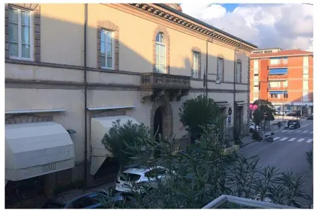 Location Maison à Viareggio 6 personnes