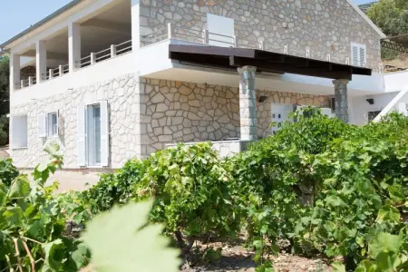 Location Maison à Jelsa   Zavala 5 personnes