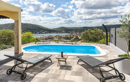 Location Maison à Vinisce 6 personnes