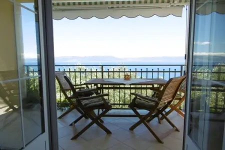 Location Maison à Ravni 4 personnes