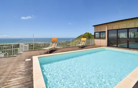 Location Maison à Mondragone 10 personnes