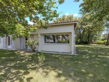 Location Maison à Medis 4 personnes