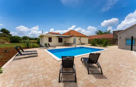 Location Maison à Sukosan 6 personnes