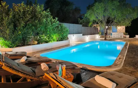 Location Maison à Biorine 8 personnes