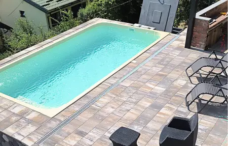 Location Maison à Donji Zvecaj 5 personnes