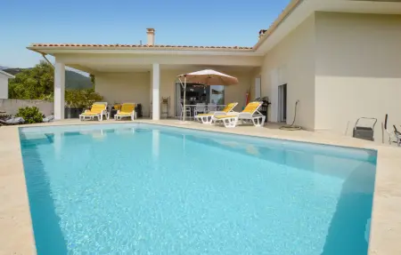 Location Maison à Prunelli di Fiumorbo 7 personnes