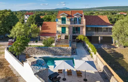 Location Maison à Mirlovic Zagora 6 personnes