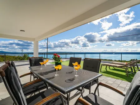 Location Villa à Maslenica 6 personnes