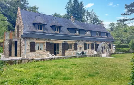 Location Maison à Saint Thurien 9 personnes