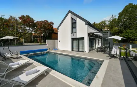 Location Maison à Margecan 8 personnes