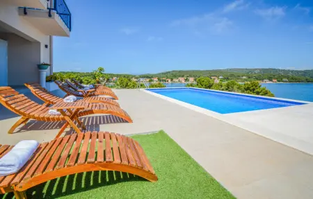 Location Maison à Veli Rat 6 personnes