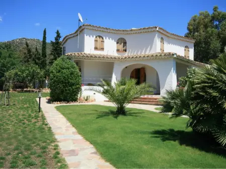 Location Villa à Torre delle Stelle 6 personnes