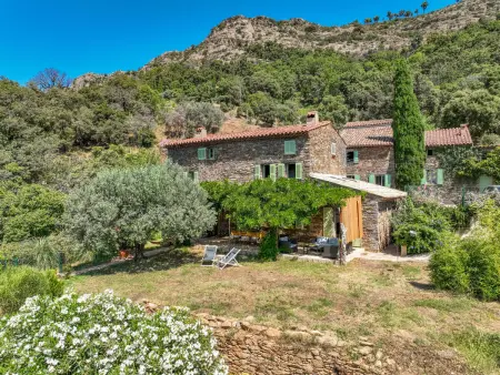 Location Gîte à La Garde Freinet 8 personnes