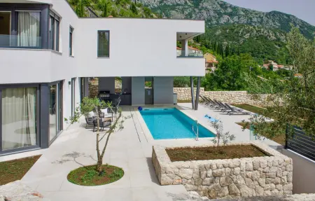 Location Maison à Dubravka 8 personnes