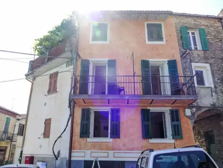 Location Maison à Ville San Pietro 4 personnes