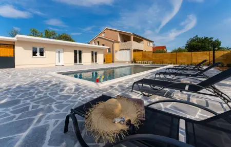 Location Maison à Benkovac 6 personnes