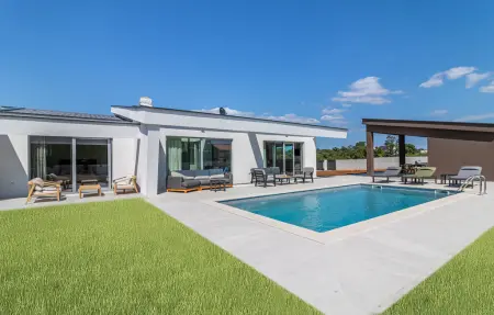 Location Maison à Jursici 8 personnes