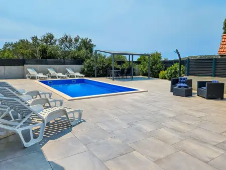 Location Maison à Vinišće 4 personnes