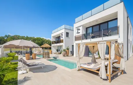 Location Maison à Vrvari 8 personnes