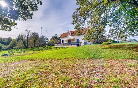 Location Maison à Sanilhac 8 personnes