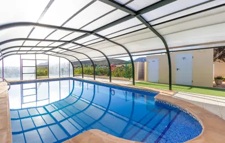 Location Maison à Perin 8 personnes