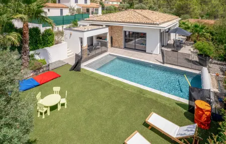 Location Maison à Solliès Toucas 8 personnes