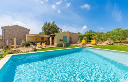 Location Maison à Arta 7 personnes