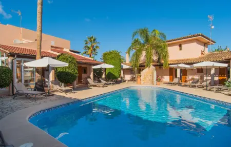 Location Maison à Sa Coma 9 personnes