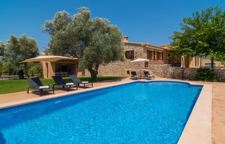 Location Maison à Arta 6 personnes