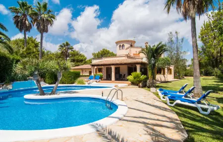 Location Maison à SHorta 8 personnes