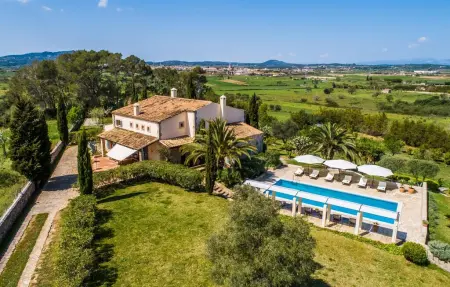 Location Maison à Petra 12 personnes