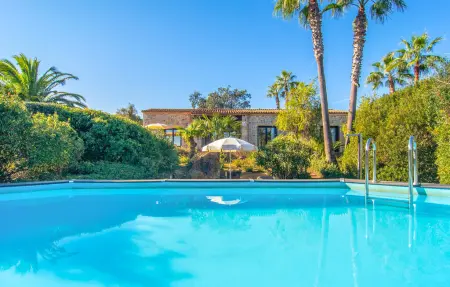 Location Maison à Arta 6 personnes