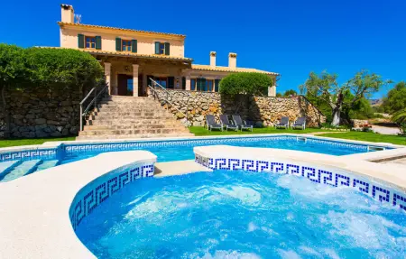 Location Maison à Arta 12 personnes