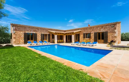 Location Maison à Campos 8 personnes