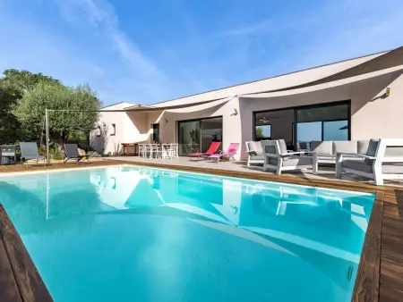 Location Villa à Sainte Lucie Porto Vecchio 8 personnes