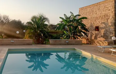 Location Maison à Salve 4 personnes