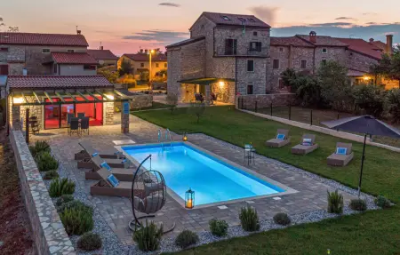 Location Maison à Umag 8 personnes