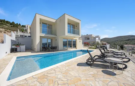 Location Maison à Zaboric 8 personnes