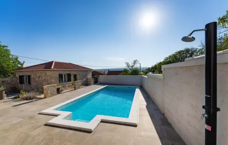 Location Maison à Krusevo 8 personnes