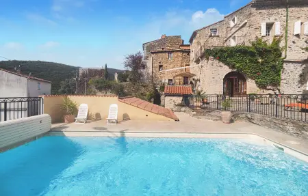 Location Maison à Cabrerolles 8 personnes