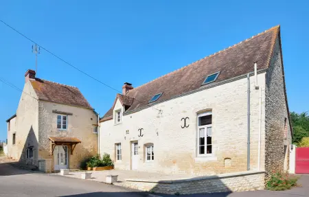 Location Maison à Fourches 15 personnes