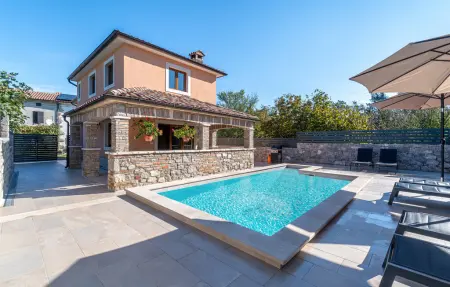 Location Maison à Roc 6 personnes