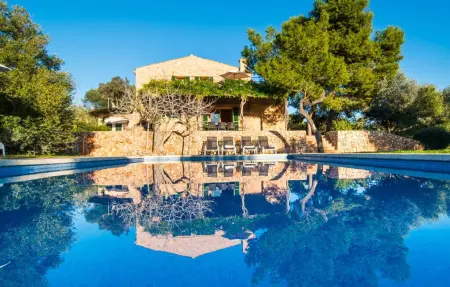 Location Maison à Son Carrio 8 personnes