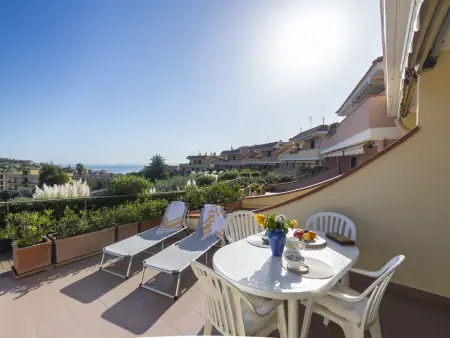 Location Maison à Costarainera 6 personnes