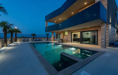 Location Maison à Privlaka 10 personnes