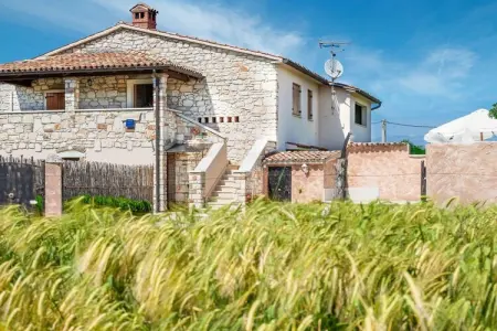 Location Maison à Barbići 4 personnes