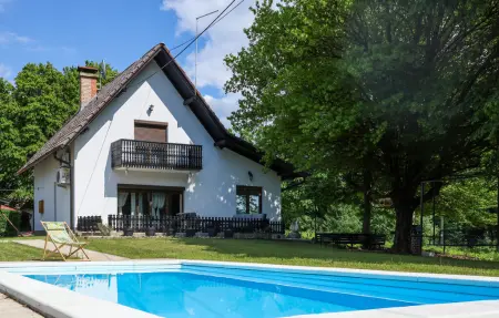 Location Maison à Milekovo Selo 6 personnes